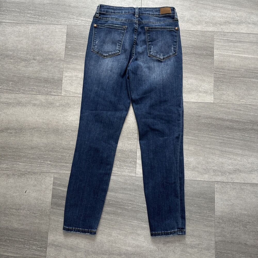 JUDY BLUE Relaxed Fit Mid Rise Distressed Jeans Sz 27 Ankle Dark Blue JB8271 DK - Picture 4 of 5